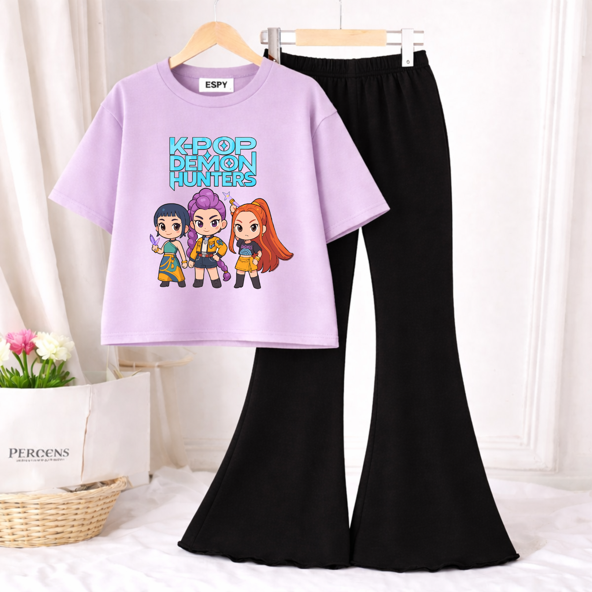 Trendy Women’s Co-Ord Set – Loose Fit Tee & Bootcut Pants