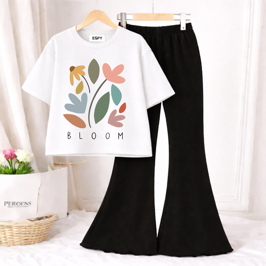 Trendy Women’s Co-Ord Set – Loose Fit Tee & Bootcut Pants