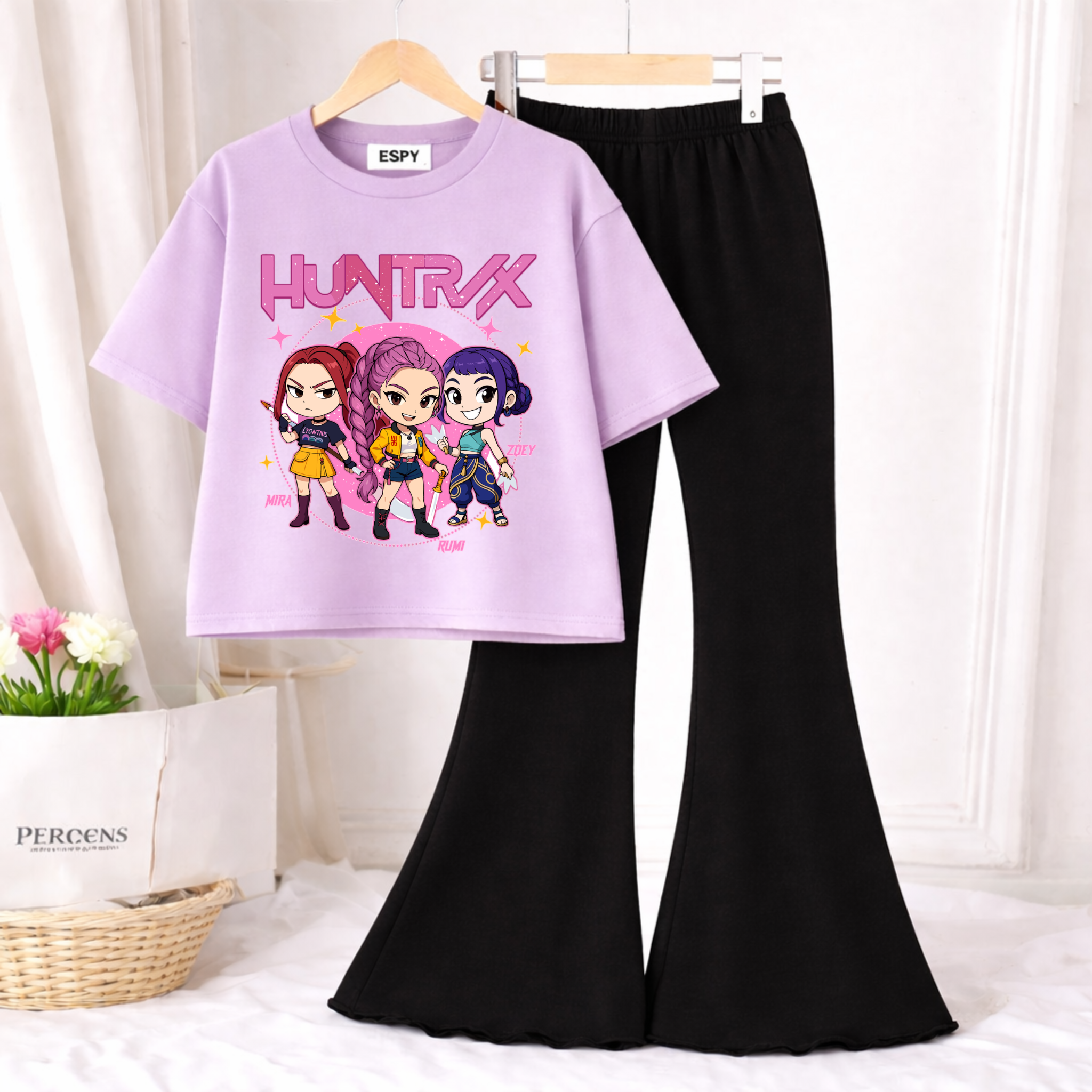 Trendy Women’s Co-Ord Set – Loose Fit Tee & Bootcut Pants