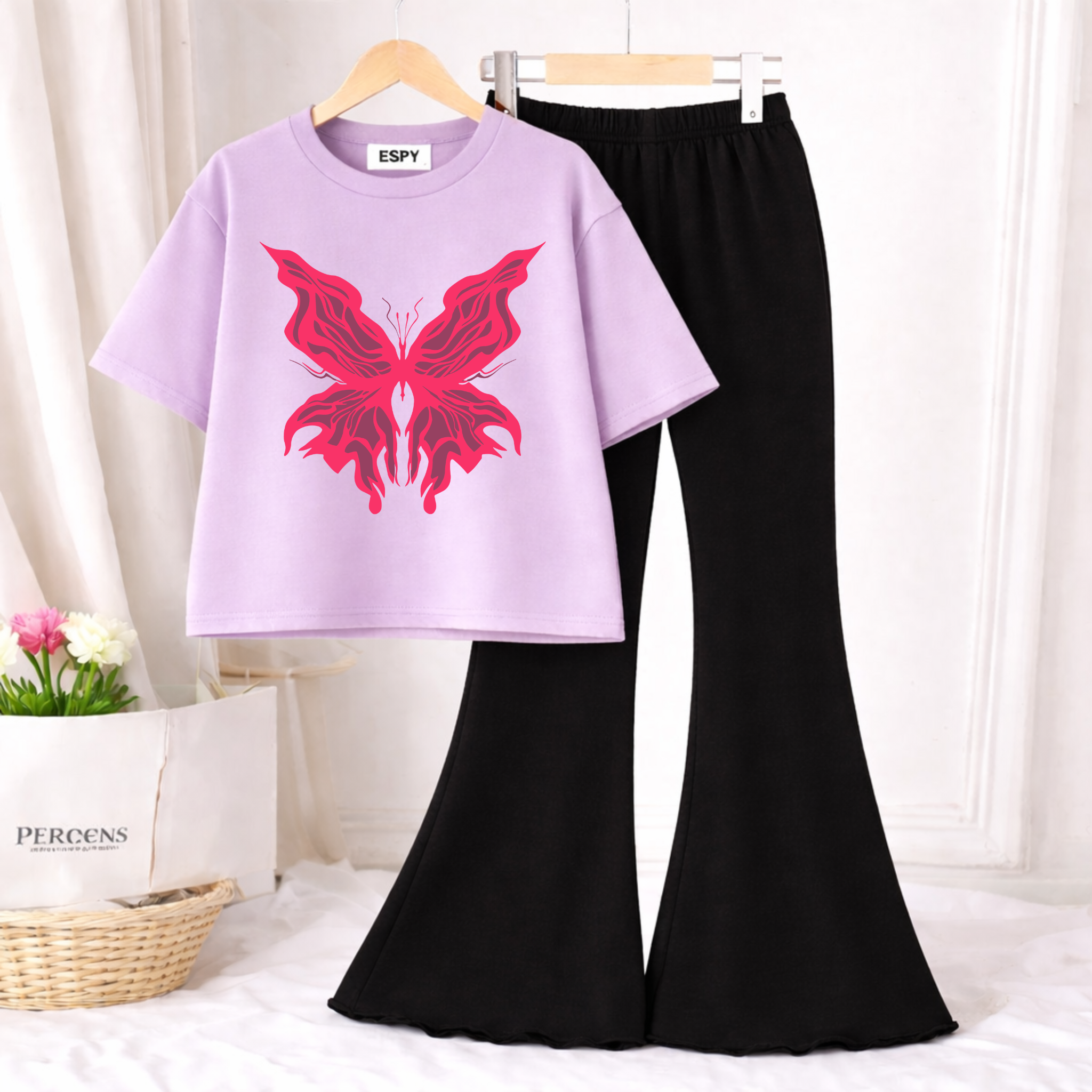 Trendy Women’s Co-Ord Set – Loose Fit Tee & Bootcut Pants