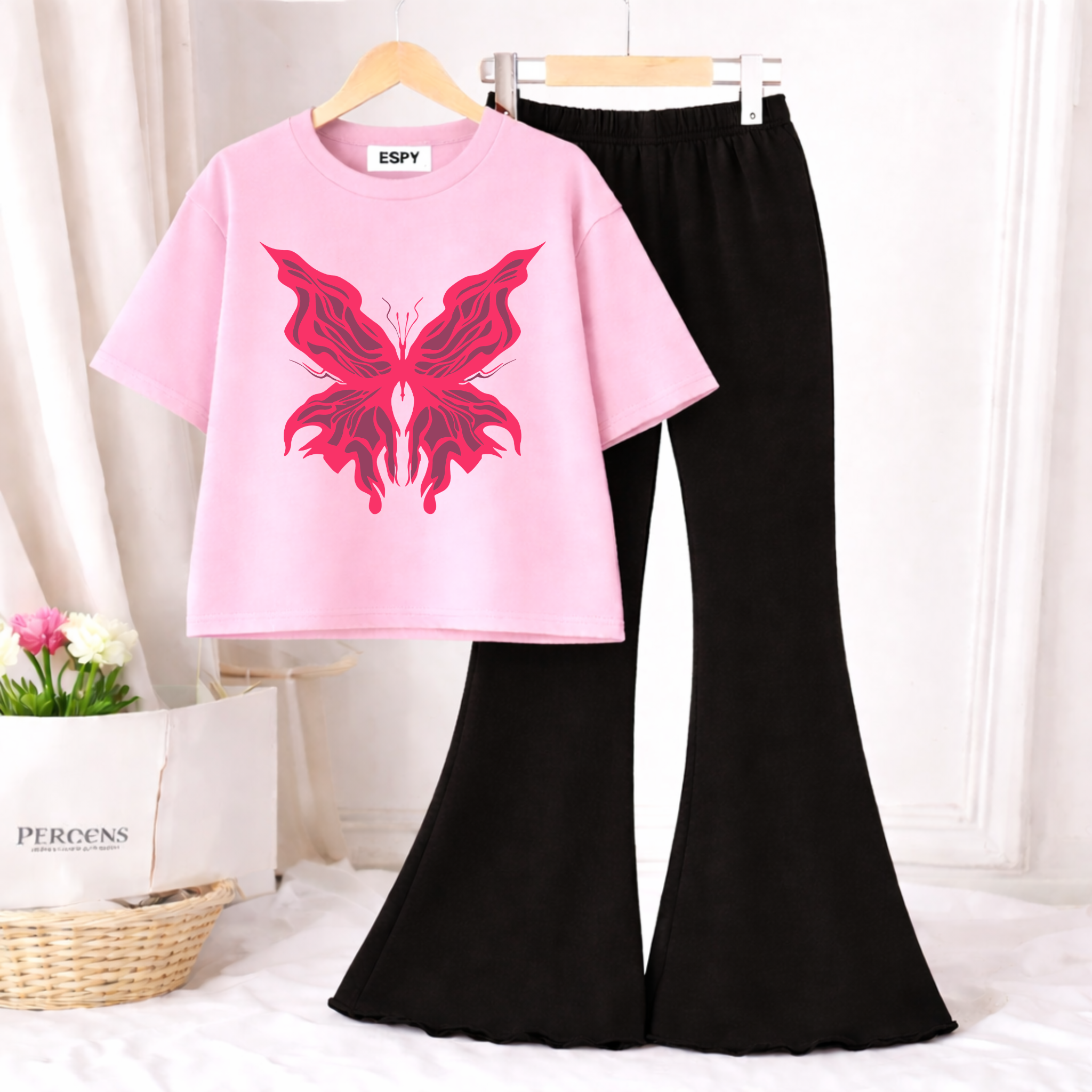 Trendy Women’s Co-Ord Set – Loose Fit Tee & Bootcut Pants