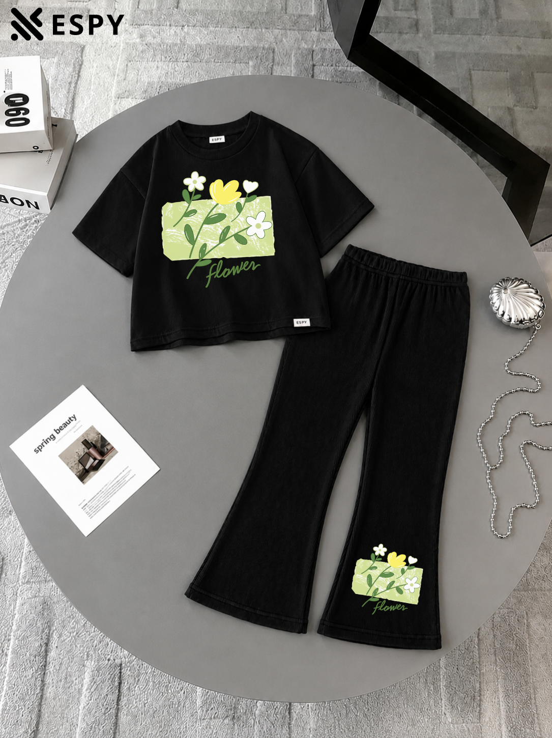 Women’s Trendy Tracksuit Set – Stylish Casual Co-Ord Outfit