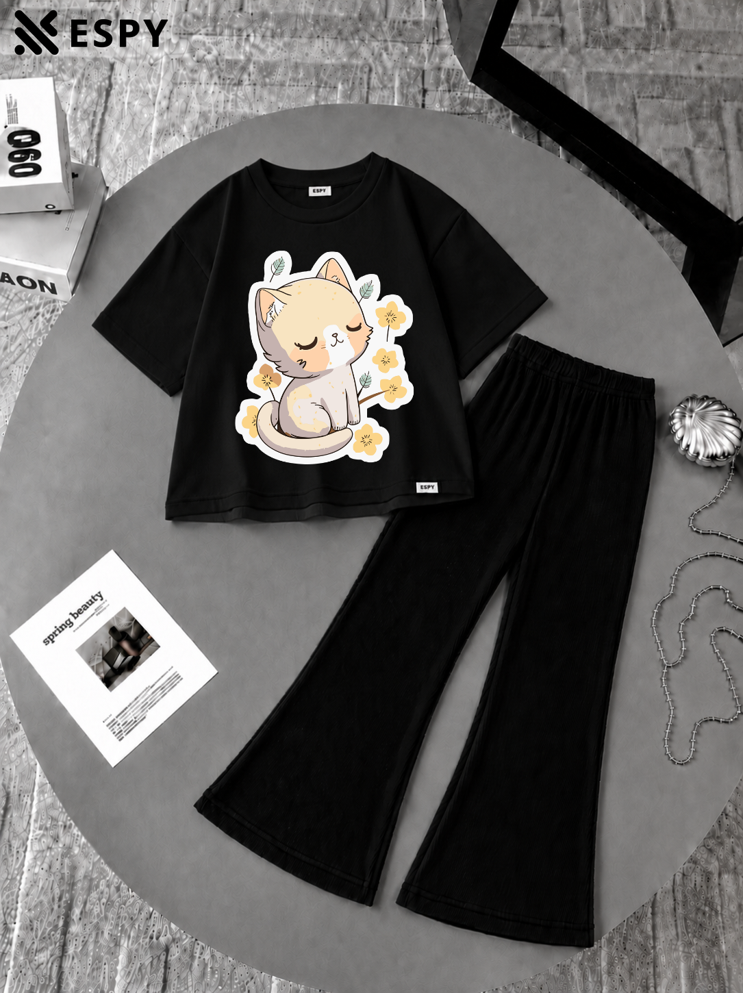 Women’s Trendy Tracksuit Set – Stylish Casual Co-Ord Outfit